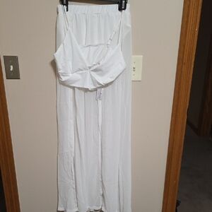 Elegant White Maxi Dress